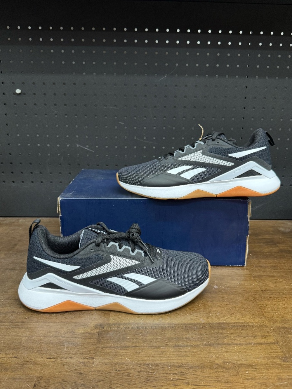 New W/ Box! Men's Reebok Nanoflex TR 2.0 Black White Athletic Sneakers Size 12